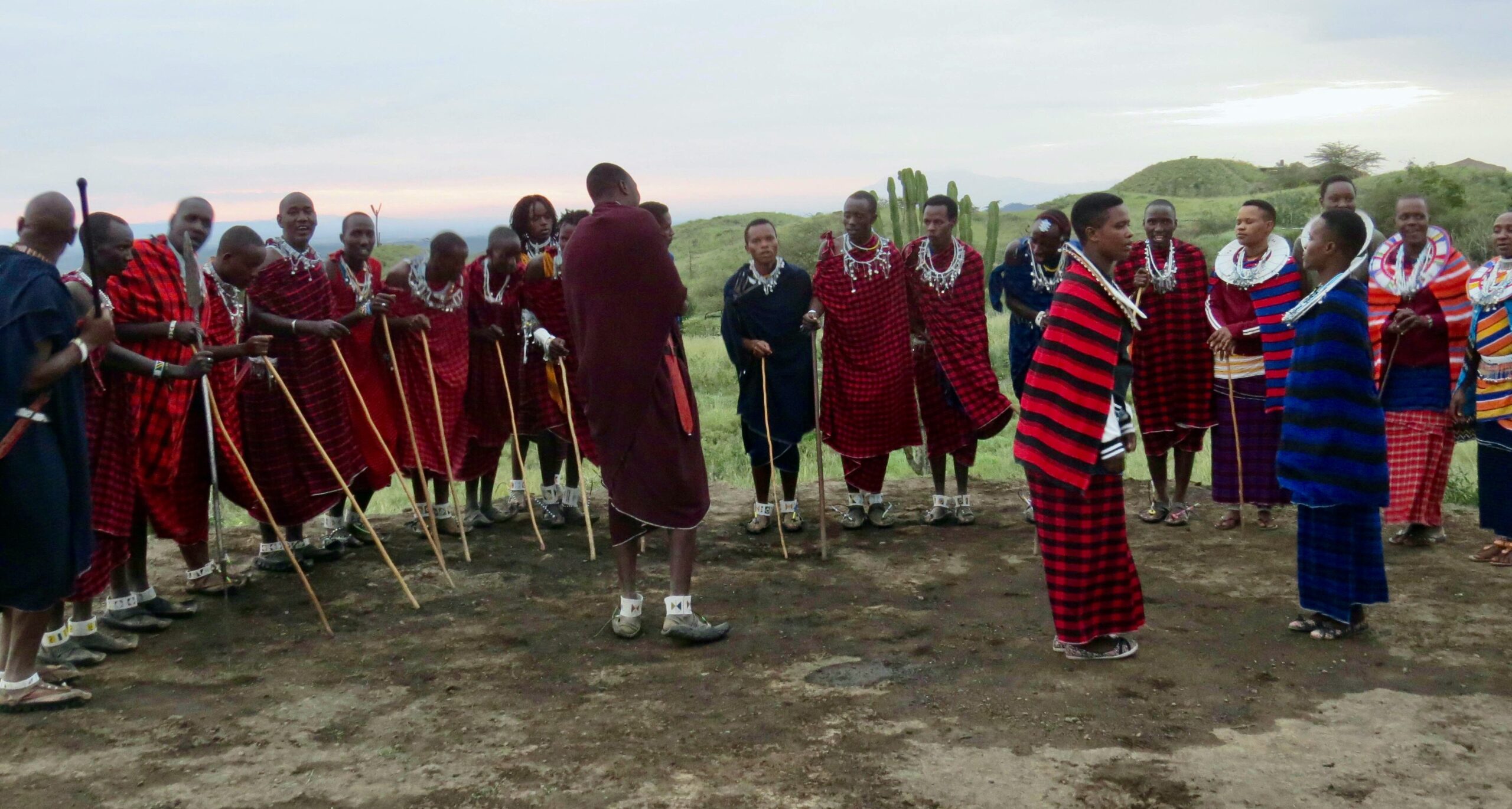 Maasai in West Kilimanjaro tijdens een safari met Caracal Tours & Safaris in Tanzania